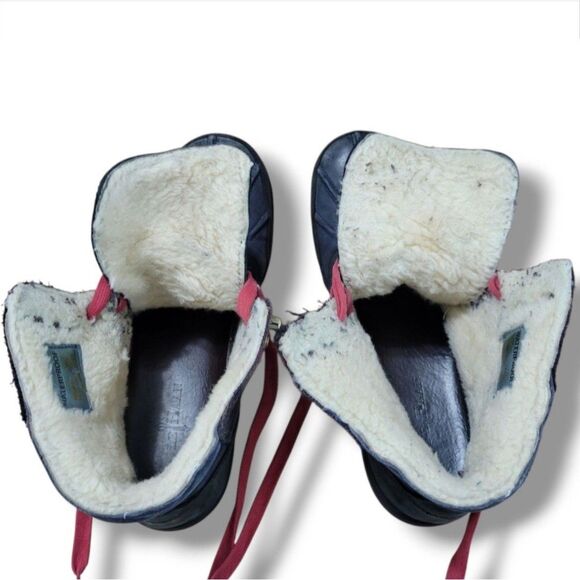 Cole Haan Shoes Size 8.5 Cole Haan Air Rhone Quilted Navy Plaid Waterproof Boots - Picture 9 of 12